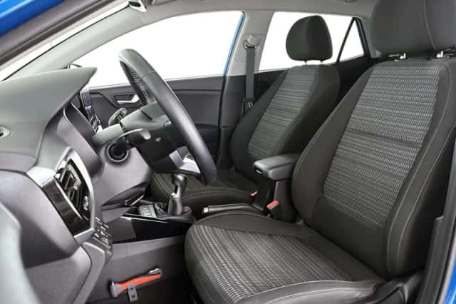 Kia Stonic (2021) thumbnail 6
