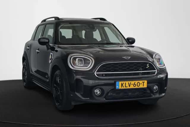 MINI Countryman (2022) thumbnail 2