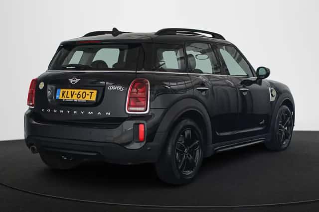MINI Countryman (2022) thumbnail 3