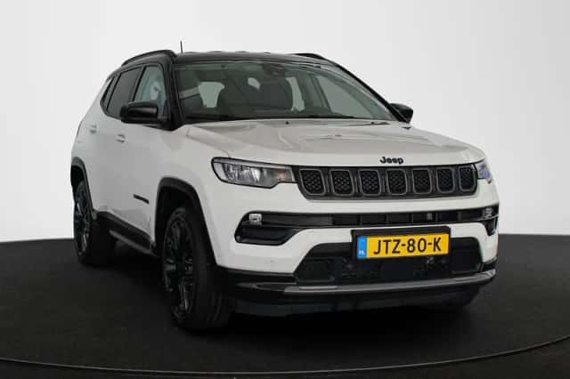Jeep Compass (2023) thumbnail 2