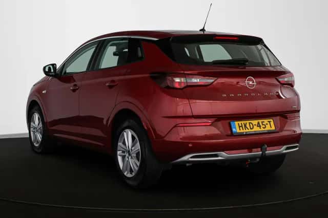 Opel Grandland (2025) thumbnail 4