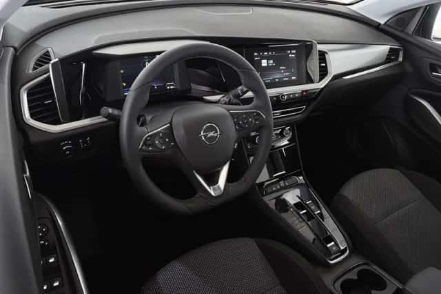 Opel Grandland (2025) thumbnail 5