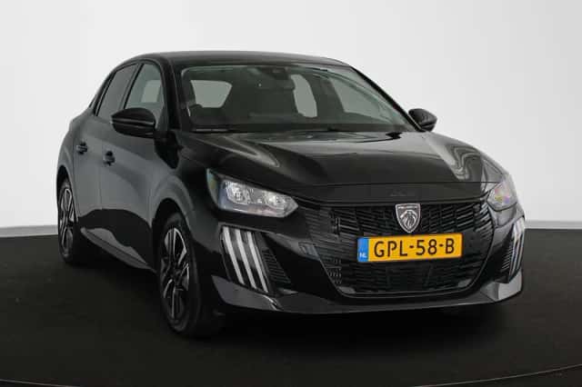 Peugeot 208 (2024) thumbnail 2