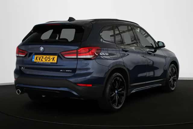BMW X1 (2022) thumbnail 3