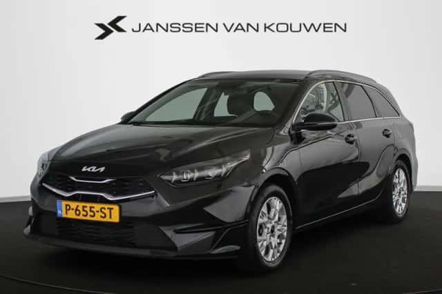 Kia Ceed (2022) thumbnail 1