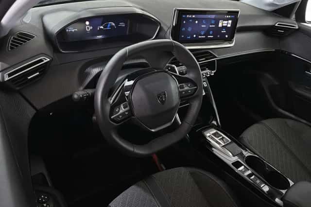 Peugeot 208 (2025) thumbnail 5