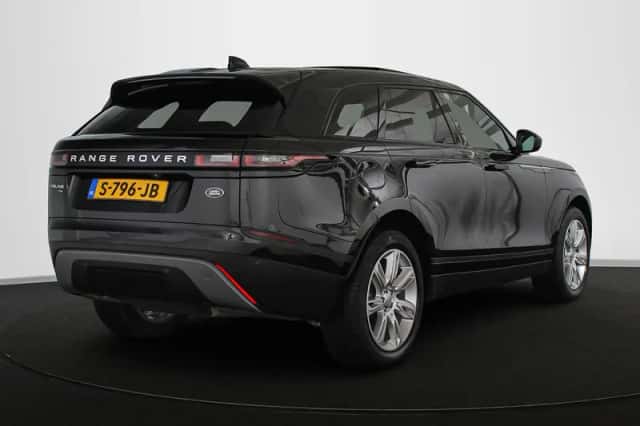 Land Rover Range Rover Velar (2022) thumbnail 3