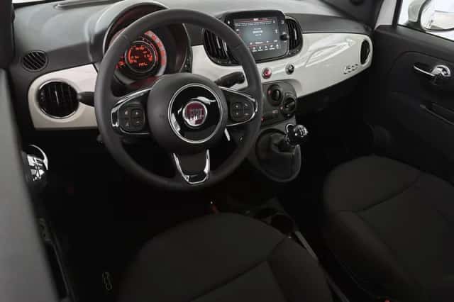 Fiat 500 (2024) thumbnail 5