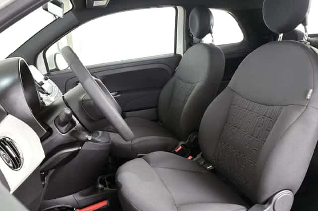 Fiat 500 (2024) thumbnail 6