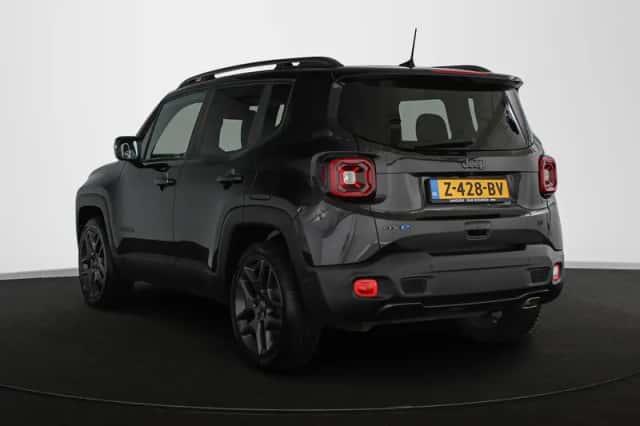 Jeep Renegade (2021) thumbnail 4