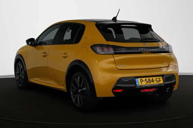 Peugeot 208 (2022) thumbnail 4