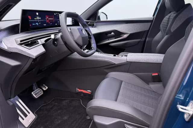 Peugeot e-3008 (2026) thumbnail 6