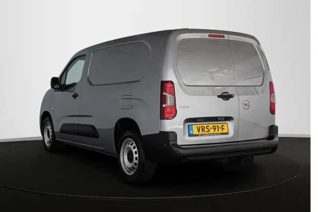 Opel Combo (2022) thumbnail 4