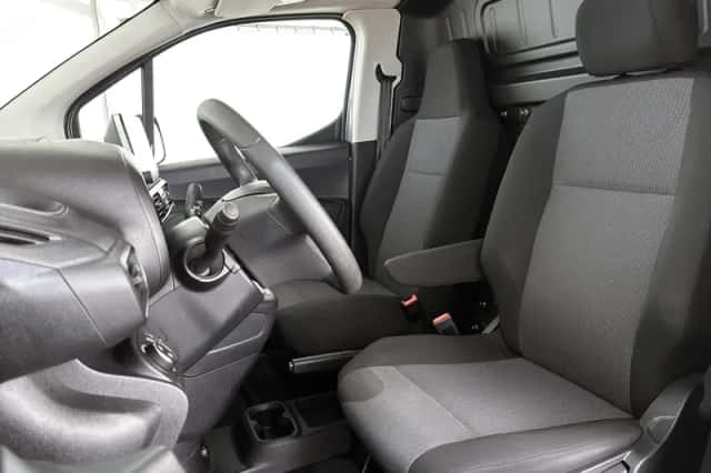 Opel Combo (2022) thumbnail 6