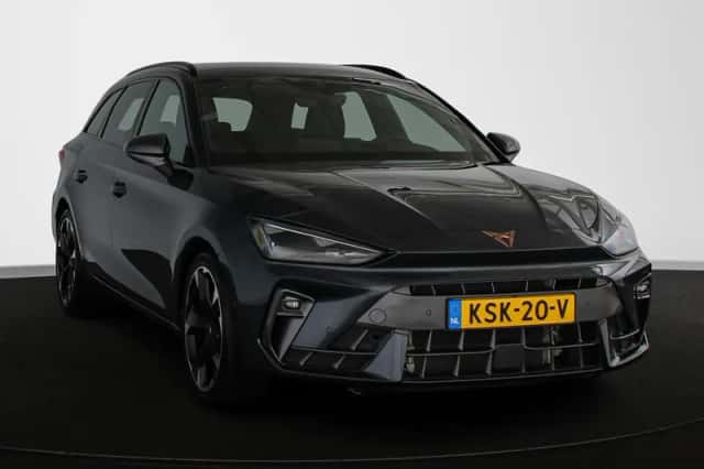 CUPRA Leon Sportstourer (2025) thumbnail 2