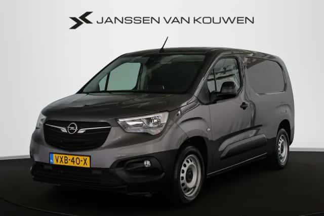 Opel Combo (2023) thumbnail 1