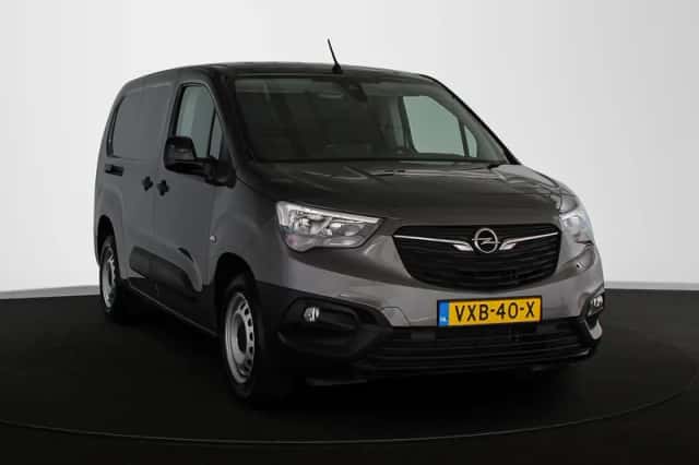 Opel Combo (2023) thumbnail 2