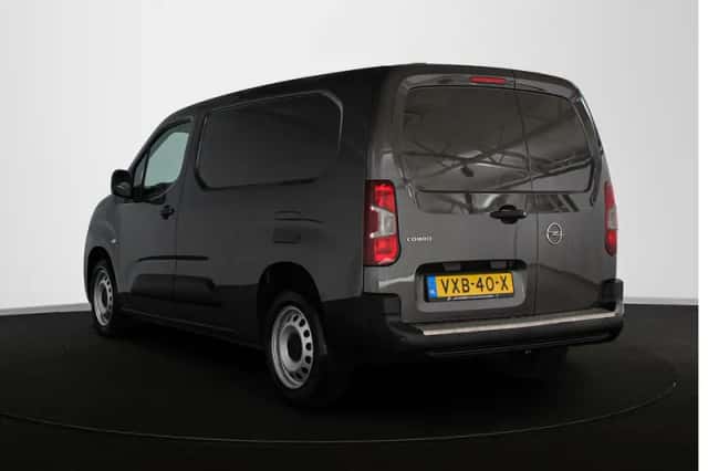 Opel Combo (2023) thumbnail 4