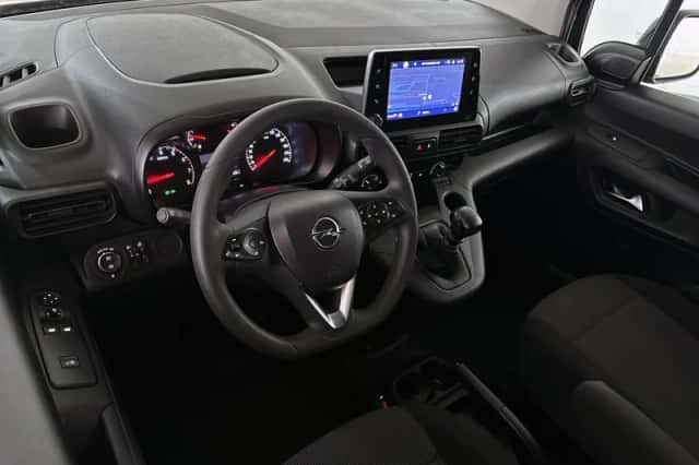 Opel Combo (2023) thumbnail 5