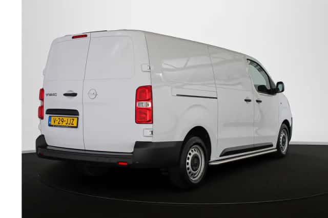 Opel Vivaro (2024) thumbnail 3