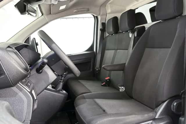 Opel Vivaro (2024) thumbnail 6