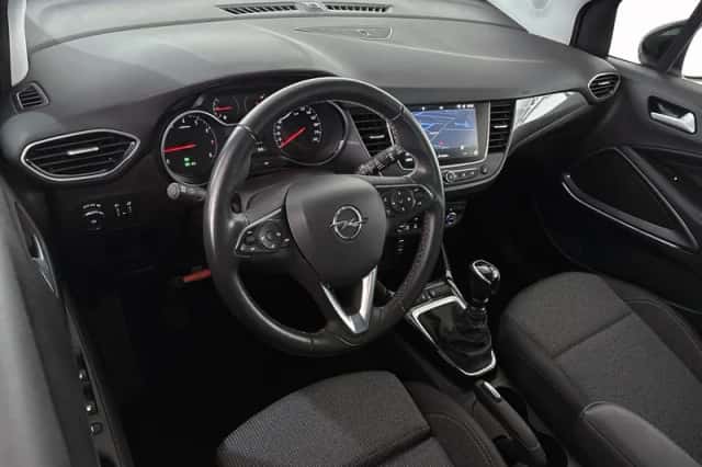 Opel Crossland (2022) thumbnail 5