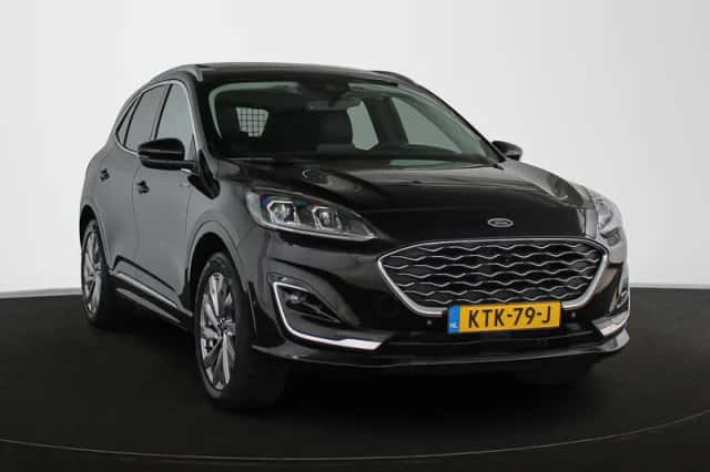 Ford Kuga (2022) thumbnail 2