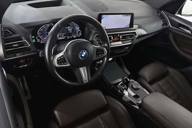 BMW X3 (2023) thumbnail 5