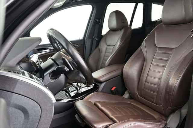 BMW X3 (2023) thumbnail 6