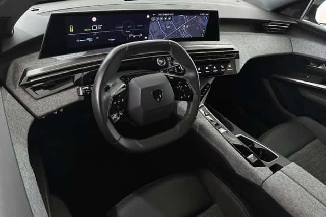 Peugeot 5008 (2025) thumbnail 5