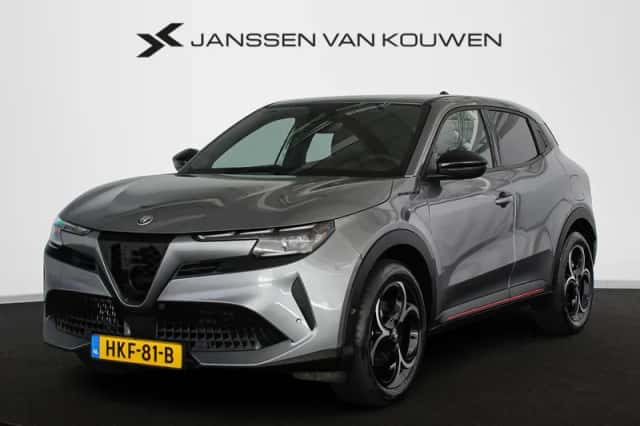 Alfa Romeo Junior (2025) thumbnail 1