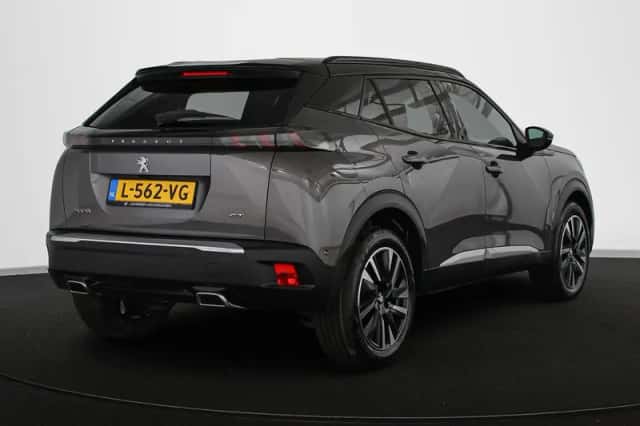 Peugeot 2008 (2021) thumbnail 3