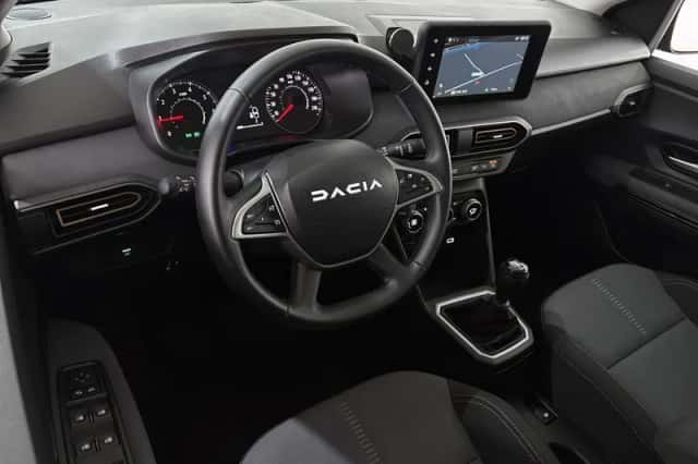 Dacia Jogger (2024) thumbnail 5