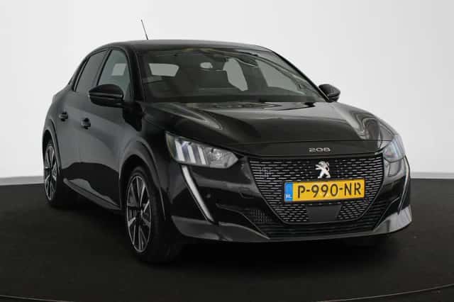 Peugeot 208 (2022) thumbnail 2
