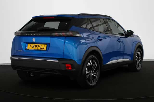 Peugeot e-2008 (2022) thumbnail 3