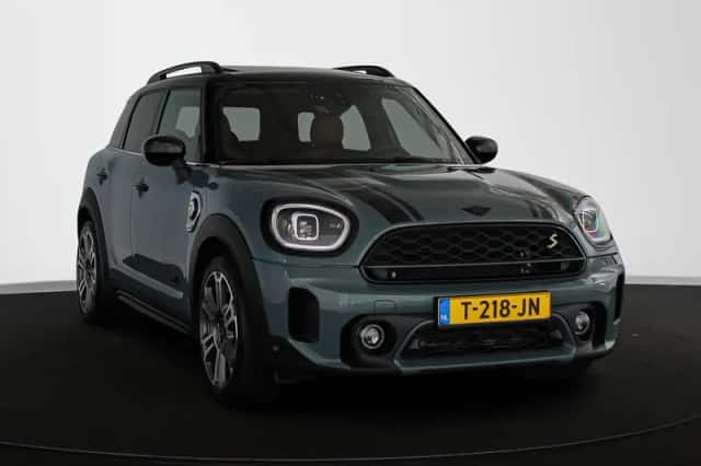 MINI Countryman (2023) thumbnail 2