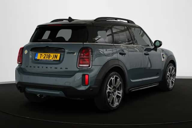 MINI Countryman (2023) thumbnail 3