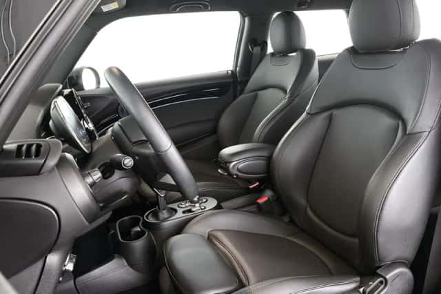 MINI Mini Electric (2023) thumbnail 6