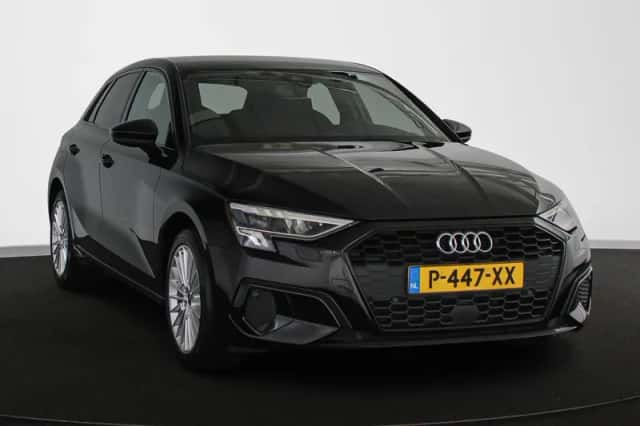 Audi A3 (2022) thumbnail 2