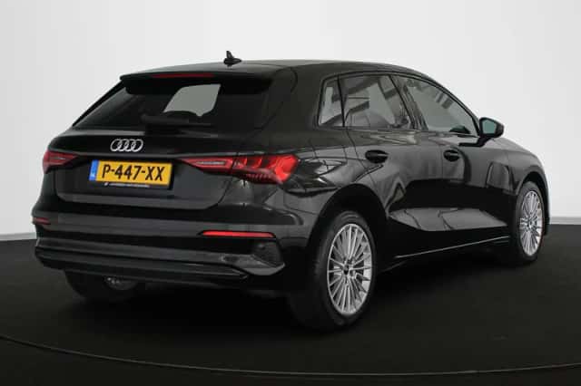 Audi A3 (2022) thumbnail 3