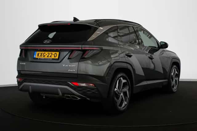 Hyundai Tucson (2022) thumbnail 3