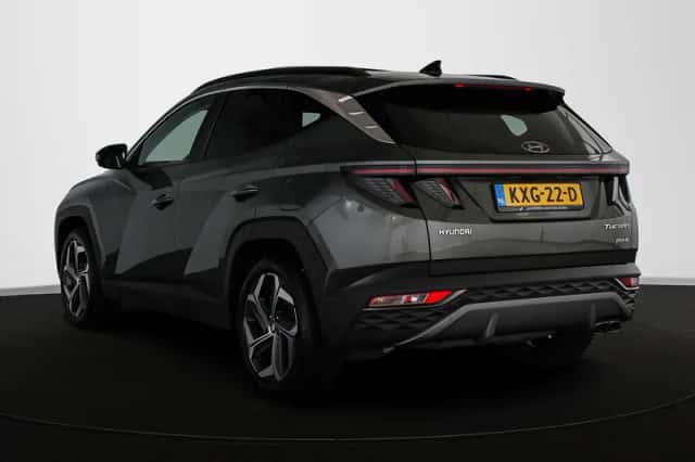 Hyundai Tucson (2022) thumbnail 4