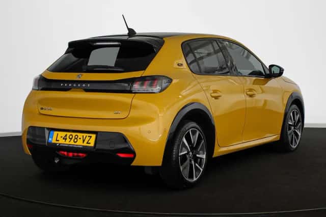 Peugeot e-208 (2021) thumbnail 3