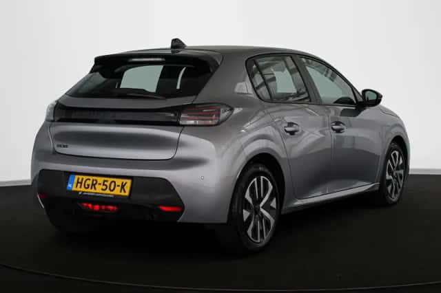Peugeot 208 (2025) thumbnail 3
