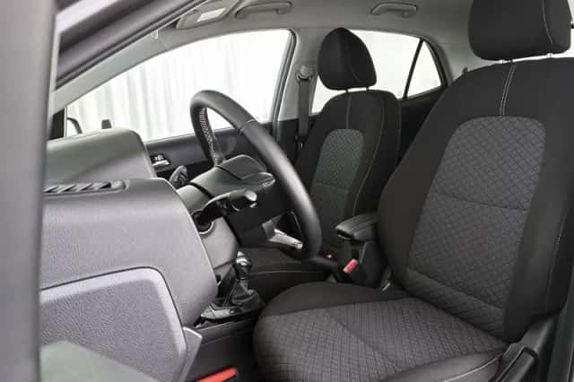 Kia Picanto (2024) thumbnail 6
