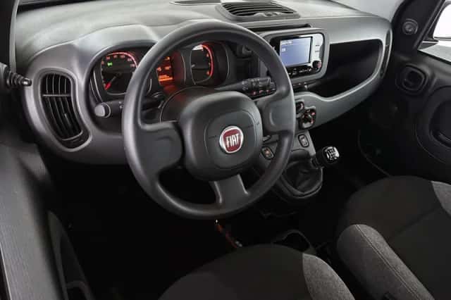 Fiat Panda (2023) thumbnail 5