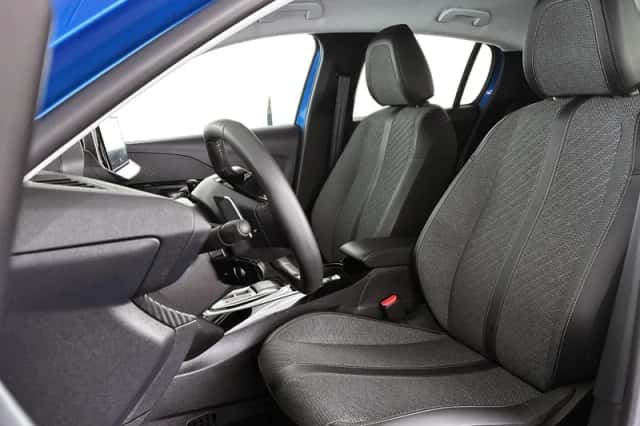 Peugeot 208 (2025) thumbnail 6