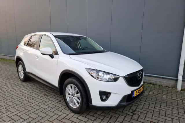 Mazda CX-5 (2013) thumbnail 2