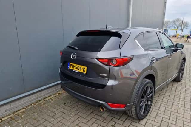 Mazda CX-5 (2017) thumbnail 5