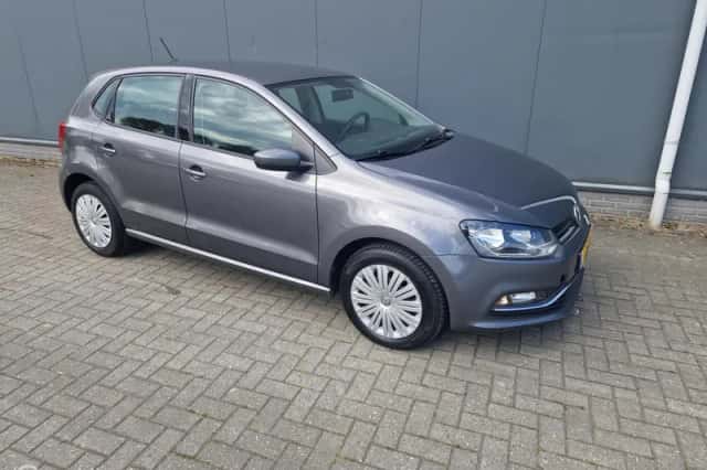 Volkswagen Polo (2017) thumbnail 1